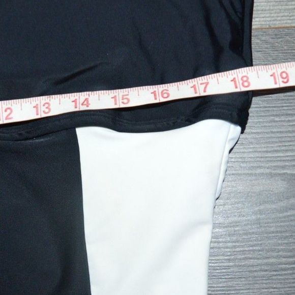 NWT Adore Me Keyhole Plus Size 4X One-Piece Swimsuit Black & White - Picture 3 of 11